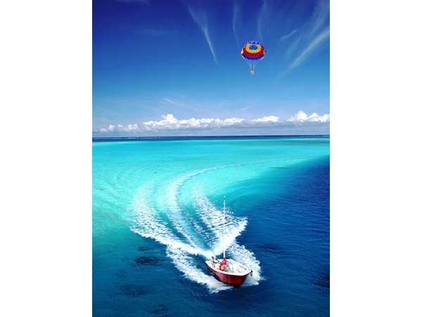 Parachute ascensionnel nautique à Bora Bora