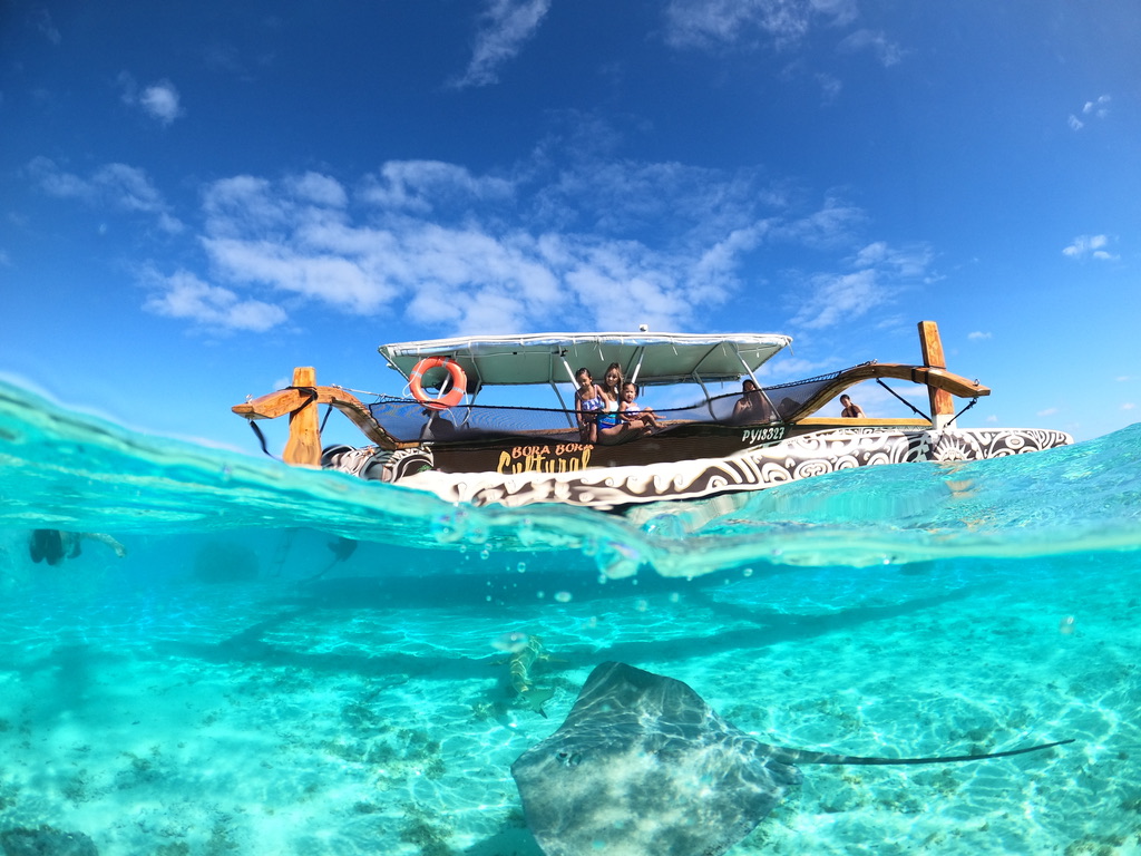 Full day Land and Sea tour in Bora Bora